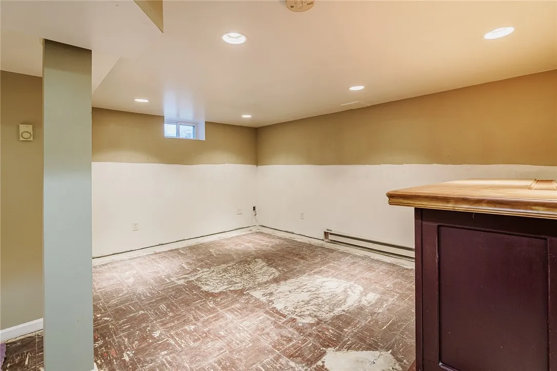 204 E Hickory Street, East Rochester, New York 144, East Rochester, New York 14445, 3 Bedrooms Bedrooms, 7 Rooms Rooms,2 BathroomsBathrooms,Residential,For Sale,204 E Hickory Street, East Rochester, New York 144,0,R1649168