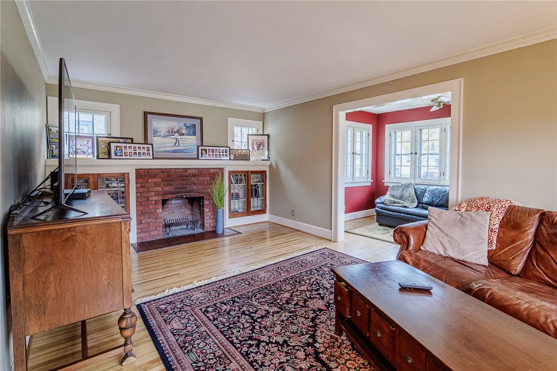 204 E Hickory Street, East Rochester, New York 144, East Rochester, New York 14445, 3 Bedrooms Bedrooms, 7 Rooms Rooms,2 BathroomsBathrooms,Residential,For Sale,204 E Hickory Street, East Rochester, New York 144,0,R1649168