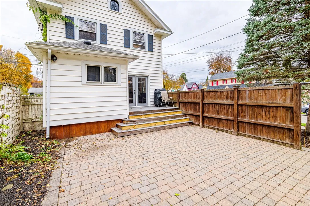 204 E Hickory Street, East Rochester, New York 144, East Rochester, New York 14445, 3 Bedrooms Bedrooms, 7 Rooms Rooms,2 BathroomsBathrooms,Residential,For Sale,204 E Hickory Street, East Rochester, New York 144,0,R1649168