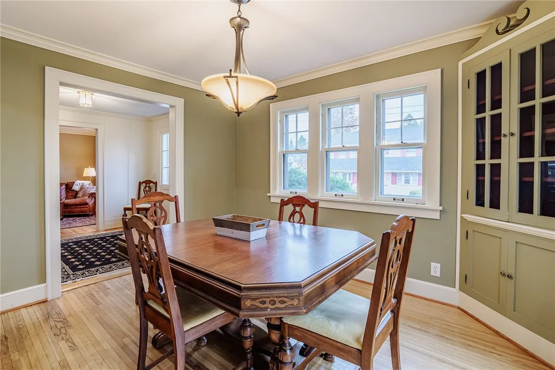 204 E Hickory Street, East Rochester, New York 144, East Rochester, New York 14445, 3 Bedrooms Bedrooms, 7 Rooms Rooms,2 BathroomsBathrooms,Residential,For Sale,204 E Hickory Street, East Rochester, New York 144,0,R1649168