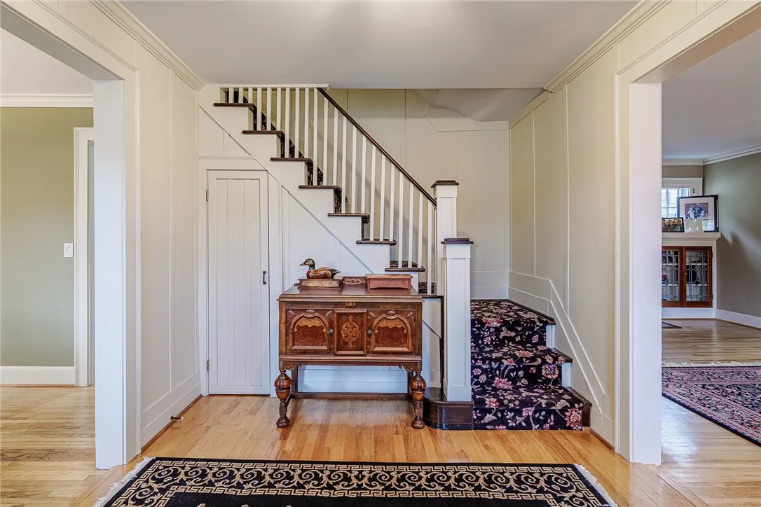 204 E Hickory Street, East Rochester, New York 144, East Rochester, New York 14445, 3 Bedrooms Bedrooms, 7 Rooms Rooms,2 BathroomsBathrooms,Residential,For Sale,204 E Hickory Street, East Rochester, New York 144,0,R1649168