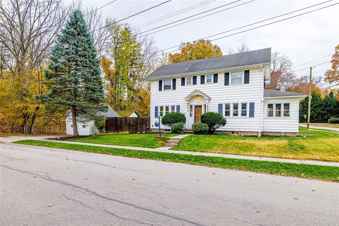 204 E Hickory Street, East Rochester, New York 144, East Rochester, New York 14445, 3 Bedrooms Bedrooms, 7 Rooms Rooms,2 BathroomsBathrooms,Residential,For Sale,204 E Hickory Street, East Rochester, New York 144,0,R1649168