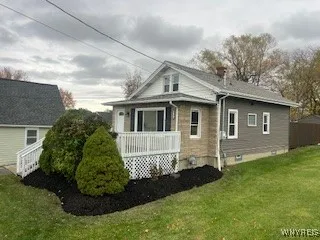 3161 Abbott Road, Orchard Park, New York 14127, Orchard Park, New York 14127, 3 Bedrooms Bedrooms, 5 Rooms Rooms,1 BathroomBathrooms,Residential,For Sale,3161 Abbott Road, Orchard Park, New York 14127,0,B1643377