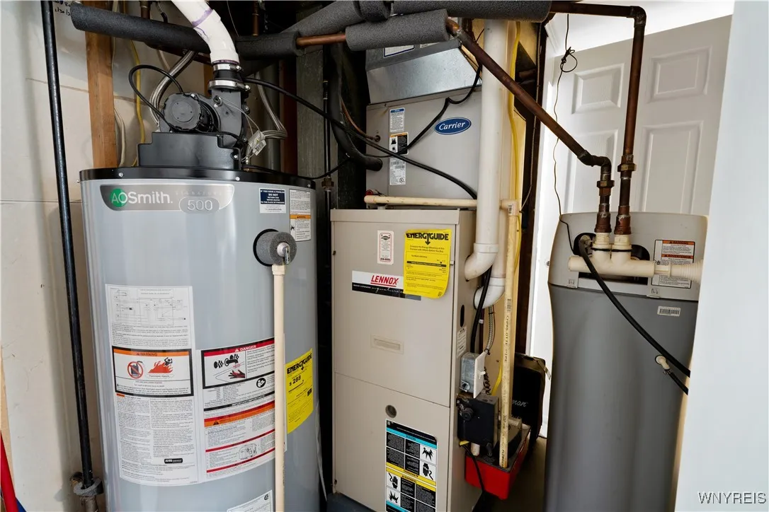 117 Forestal Drive, Hamburg, New York 14075, Hamburg, New York 14075, 2 Bedrooms Bedrooms, 10 Rooms Rooms,2 BathroomsBathrooms,Residential,For Sale,117 Forestal Drive, Hamburg, New York 14075,0,B1649993