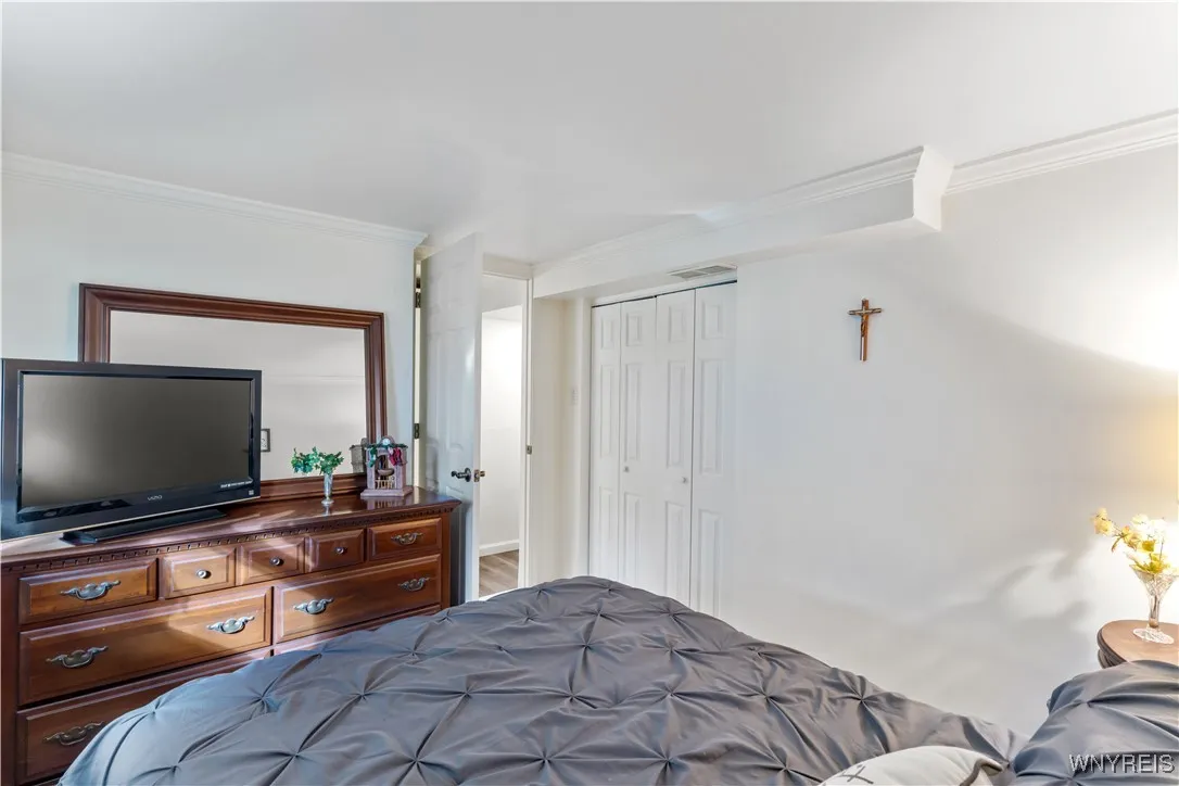 117 Forestal Drive, Hamburg, New York 14075, Hamburg, New York 14075, 2 Bedrooms Bedrooms, 10 Rooms Rooms,2 BathroomsBathrooms,Residential,For Sale,117 Forestal Drive, Hamburg, New York 14075,0,B1649993