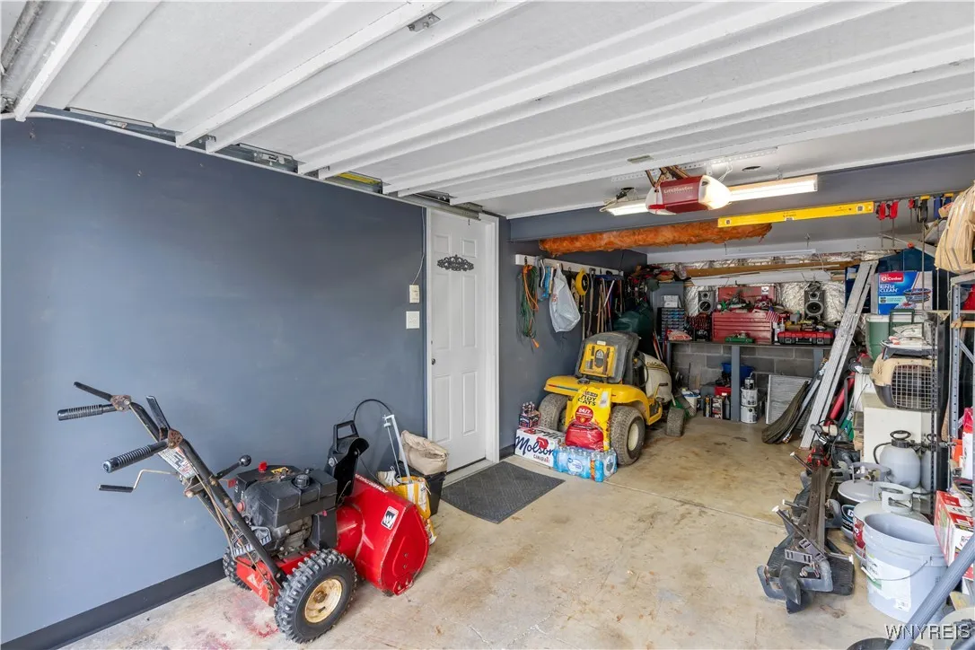 117 Forestal Drive, Hamburg, New York 14075, Hamburg, New York 14075, 2 Bedrooms Bedrooms, 10 Rooms Rooms,2 BathroomsBathrooms,Residential,For Sale,117 Forestal Drive, Hamburg, New York 14075,0,B1649993