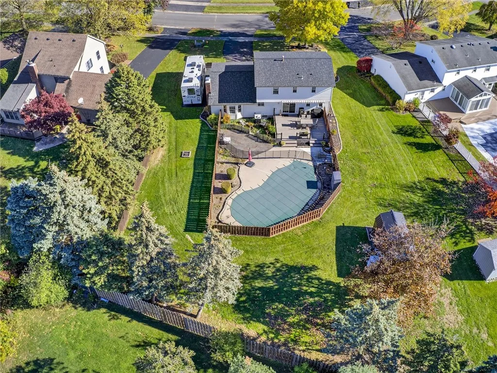 71 Pinebrook Drive, Greece, New York 14616, Greece, New York 14616, 3 Bedrooms Bedrooms, 7 Rooms Rooms,2 BathroomsBathrooms,Residential,For Sale,71 Pinebrook Drive, Greece, New York 14616,0,R1649794