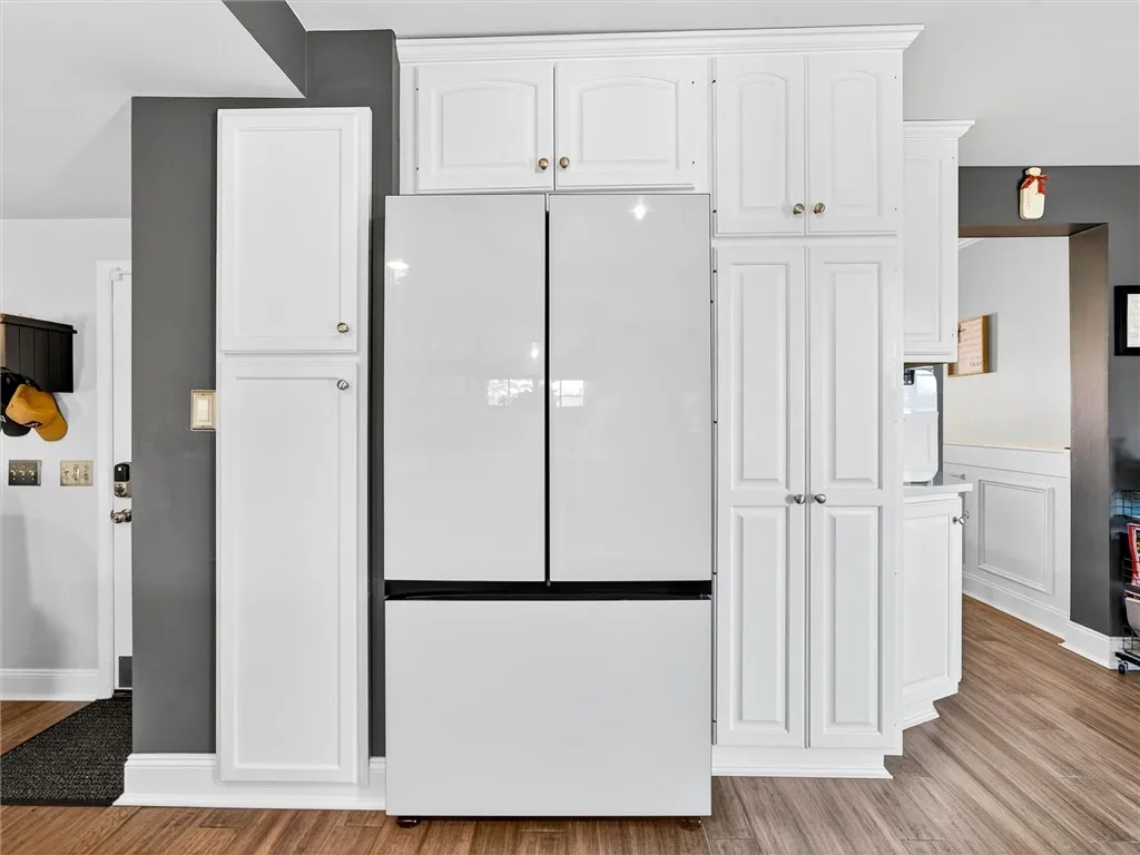 71 Pinebrook Drive, Greece, New York 14616, Greece, New York 14616, 3 Bedrooms Bedrooms, 7 Rooms Rooms,2 BathroomsBathrooms,Residential,For Sale,71 Pinebrook Drive, Greece, New York 14616,0,R1649794