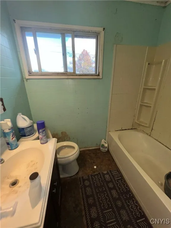 901 Dewitt Lane, Rome, New York 13440, Rome, New York 13440, 3 Bedrooms Bedrooms, 7 Rooms Rooms,1 BathroomBathrooms,Residential,For Sale,901 Dewitt Lane, Rome, New York 13440,0,S1649853