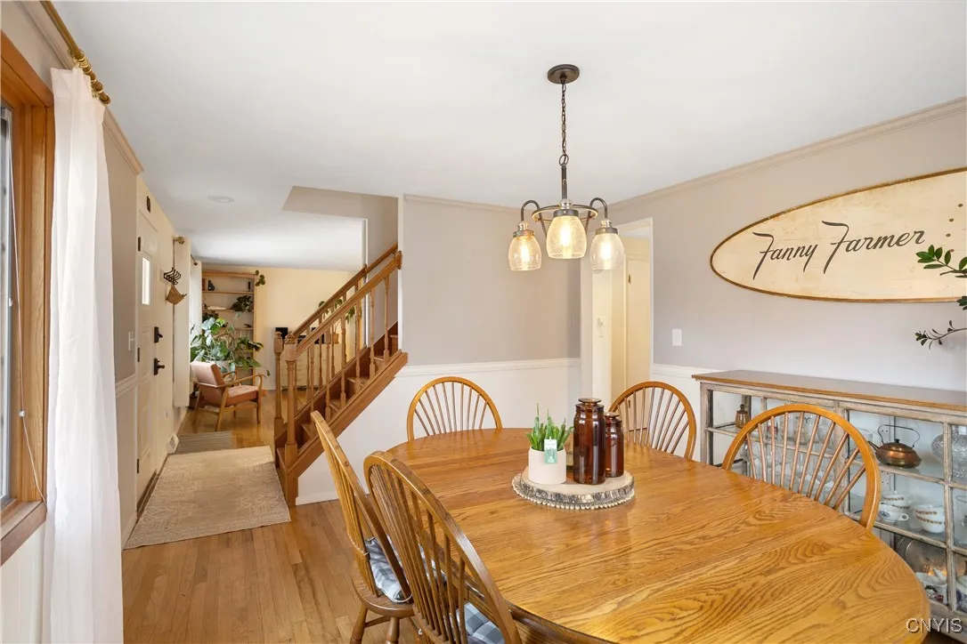 6272 Lakeshore Road, Cicero, New York 13039, Cicero, New York 13039, 4 Bedrooms Bedrooms, 8 Rooms Rooms,2 BathroomsBathrooms,Residential,For Sale,6272 Lakeshore Road, Cicero, New York 13039,0,S1649831