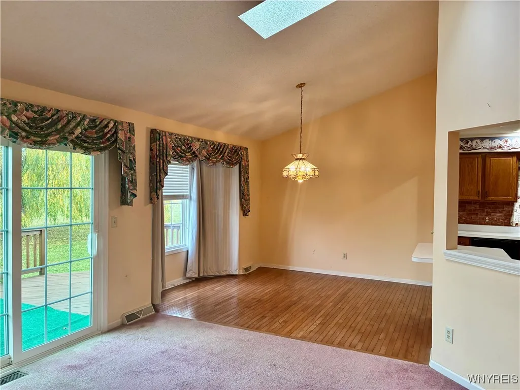 2850 Amsdell Road 32, Hamburg, New York 14075, Hamburg, New York 14075, 2 Bedrooms Bedrooms, 5 Rooms Rooms,1 BathroomBathrooms,Residential,For Sale,2850 Amsdell Road 32, Hamburg, New York 14075,0,B1649771