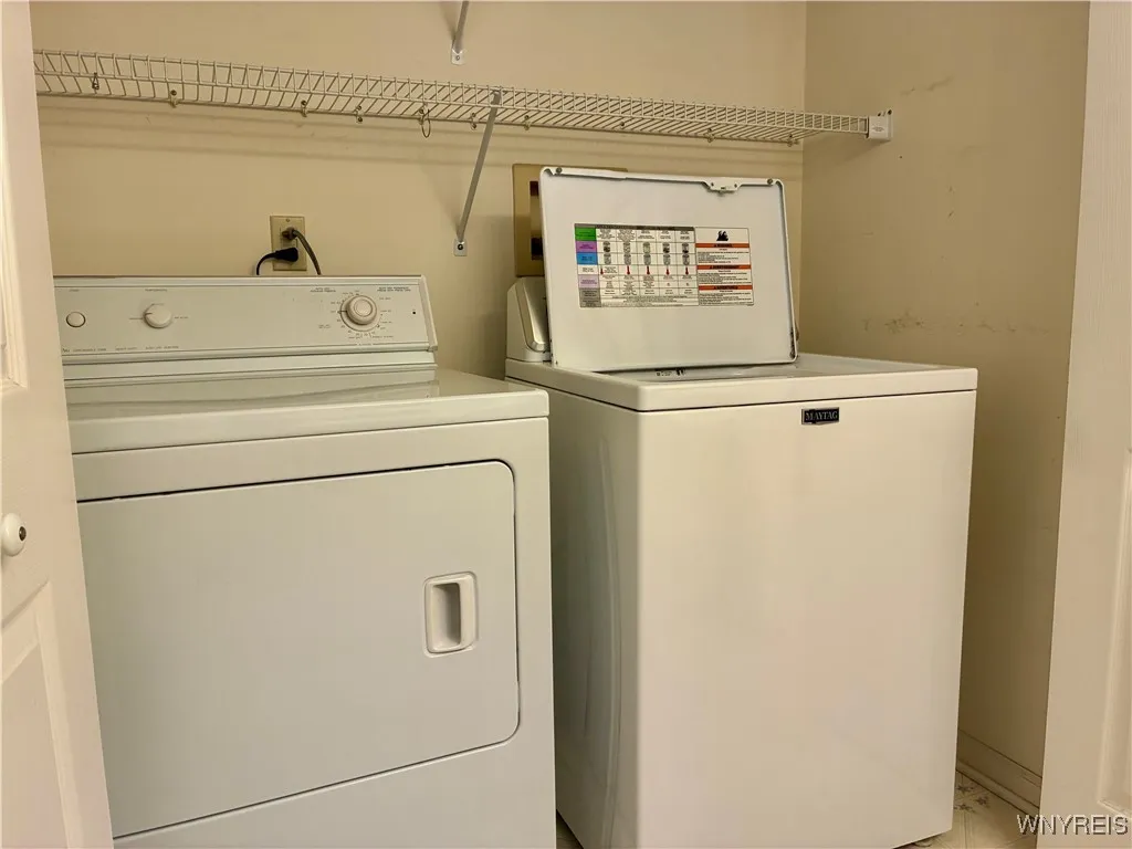 2850 Amsdell Road 32, Hamburg, New York 14075, Hamburg, New York 14075, 2 Bedrooms Bedrooms, 5 Rooms Rooms,1 BathroomBathrooms,Residential,For Sale,2850 Amsdell Road 32, Hamburg, New York 14075,0,B1649771