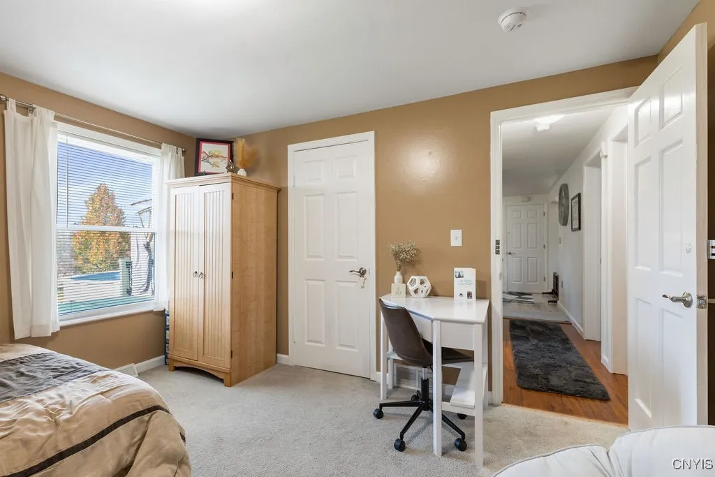 5255 Guy Young Road, Cicero, New York 13029, Cicero, New York 13029, 3 Bedrooms Bedrooms, 7 Rooms Rooms,2 BathroomsBathrooms,Residential,For Sale,5255 Guy Young Road, Cicero, New York 13029,0,S1648774