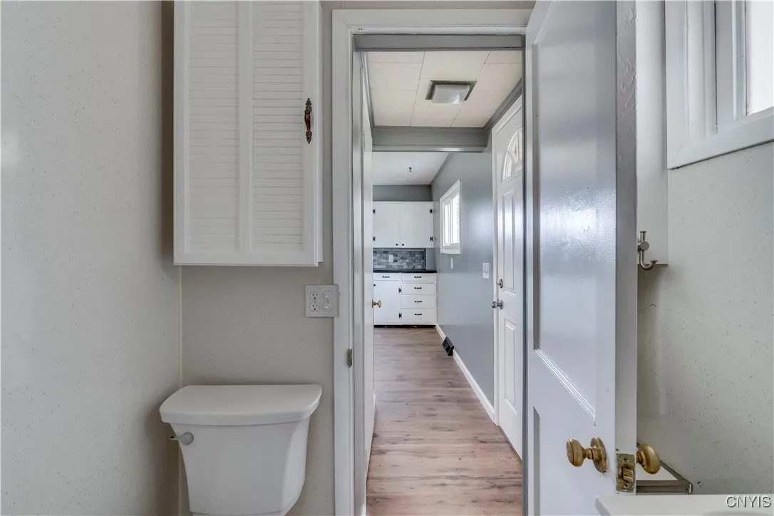 8800 North Main Street, Le Ray, New York 13637, Le Ray, New York 13637, 2 Bedrooms Bedrooms, 5 Rooms Rooms,1 BathroomBathrooms,Residential,For Sale,8800 North Main Street, Le Ray, New York 13637,0,S1648615