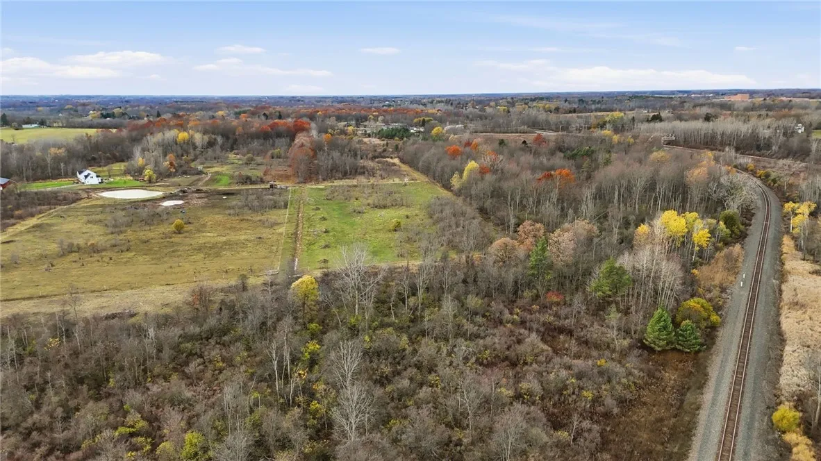 490 Attridge Road, Chili, New York 14428, Chili, New York 14428, ,Commercial Sale,For Sale,490 Attridge Road, Chili, New York 14428,0,R1649219