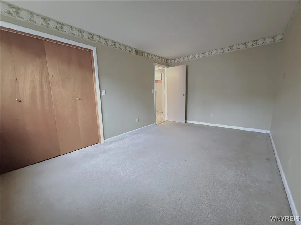 1041 Reserve Road 5, West Seneca, New York 14224, West Seneca, New York 14224, 2 Bedrooms Bedrooms, 4 Rooms Rooms,1 BathroomBathrooms,Residential,For Sale,1041 Reserve Road 5, West Seneca, New York 14224,0,B1649828
