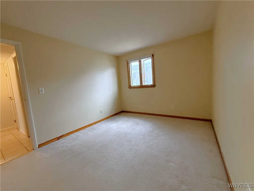 1041 Reserve Road 5, West Seneca, New York 14224, West Seneca, New York 14224, 2 Bedrooms Bedrooms, 4 Rooms Rooms,1 BathroomBathrooms,Residential,For Sale,1041 Reserve Road 5, West Seneca, New York 14224,0,B1649828