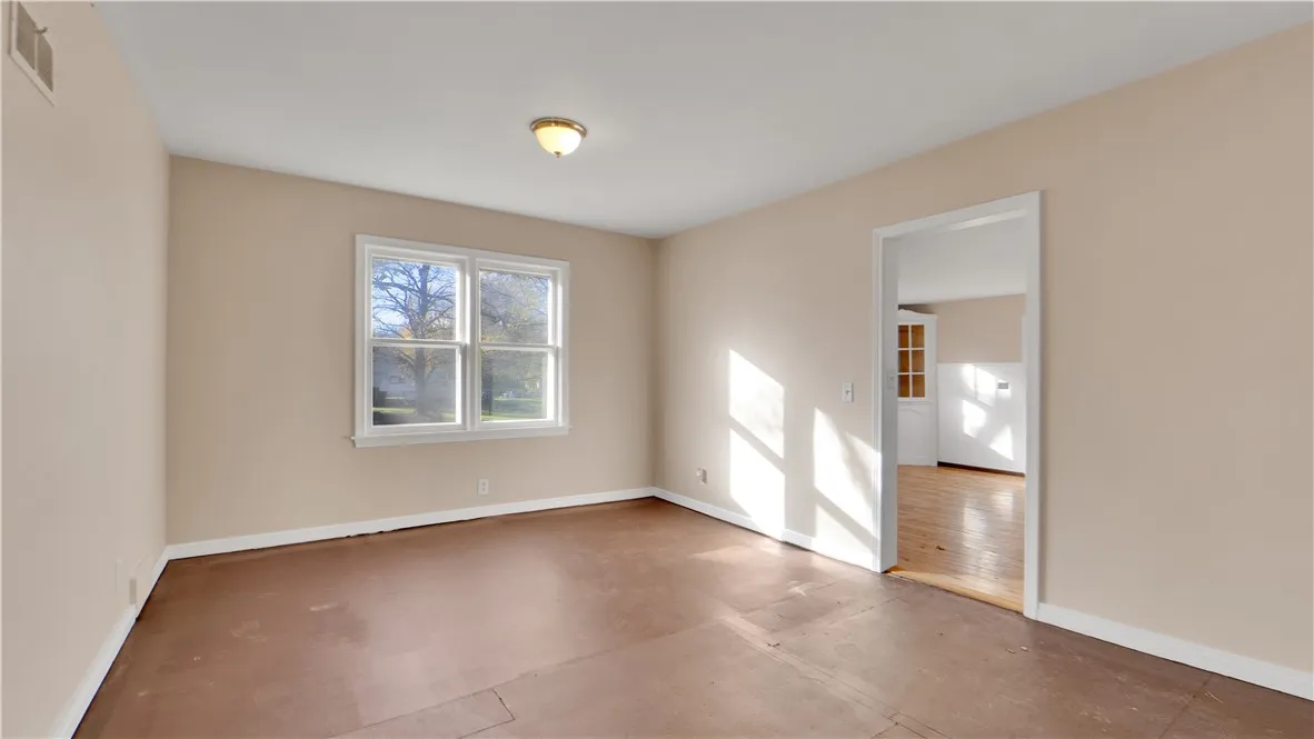 138 West Bayard Street, Seneca Falls, New York 131, Seneca Falls, New York 13148, 4 Bedrooms Bedrooms, 10 Rooms Rooms,1 BathroomBathrooms,Residential,For Sale,138 West Bayard Street, Seneca Falls, New York 131,0,R1650078