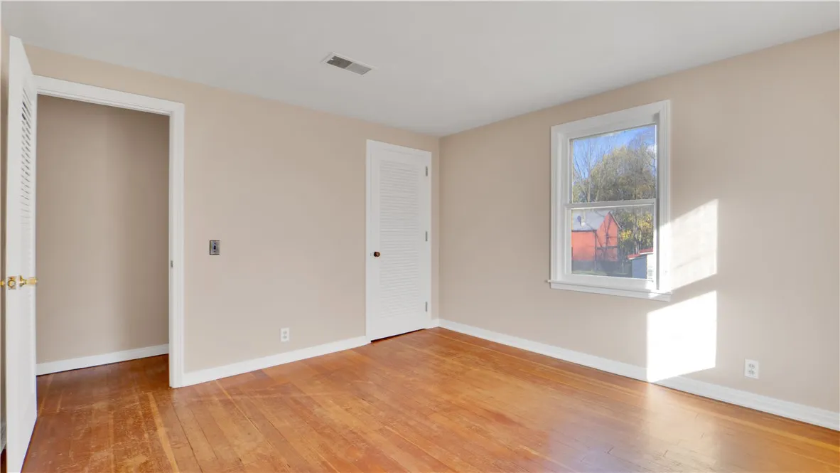 138 West Bayard Street, Seneca Falls, New York 131, Seneca Falls, New York 13148, 4 Bedrooms Bedrooms, 10 Rooms Rooms,1 BathroomBathrooms,Residential,For Sale,138 West Bayard Street, Seneca Falls, New York 131,0,R1650078