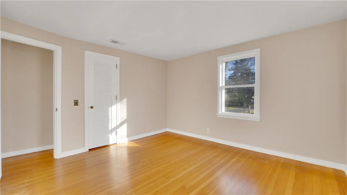 138 West Bayard Street, Seneca Falls, New York 131, Seneca Falls, New York 13148, 4 Bedrooms Bedrooms, 10 Rooms Rooms,1 BathroomBathrooms,Residential,For Sale,138 West Bayard Street, Seneca Falls, New York 131,0,R1650078