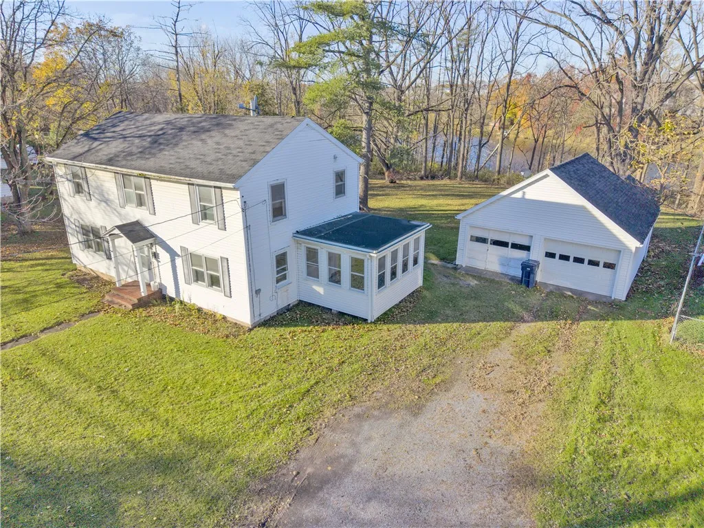 138 West Bayard Street, Seneca Falls, New York 131, Seneca Falls, New York 13148, 4 Bedrooms Bedrooms, 10 Rooms Rooms,1 BathroomBathrooms,Residential,For Sale,138 West Bayard Street, Seneca Falls, New York 131,0,R1650078