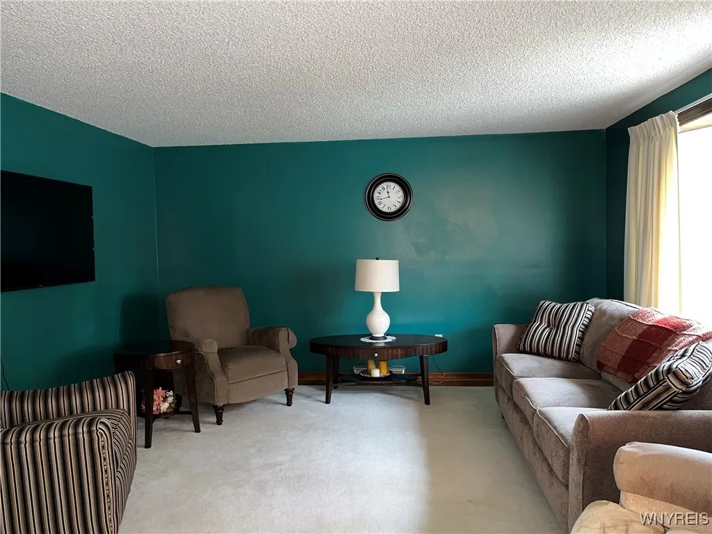 44 Morgott Avenue, West Seneca, New York 14224, West Seneca, New York 14224, 3 Bedrooms Bedrooms, 6 Rooms Rooms,1 BathroomBathrooms,Residential,For Sale,44 Morgott Avenue, West Seneca, New York 14224,0,B1650020