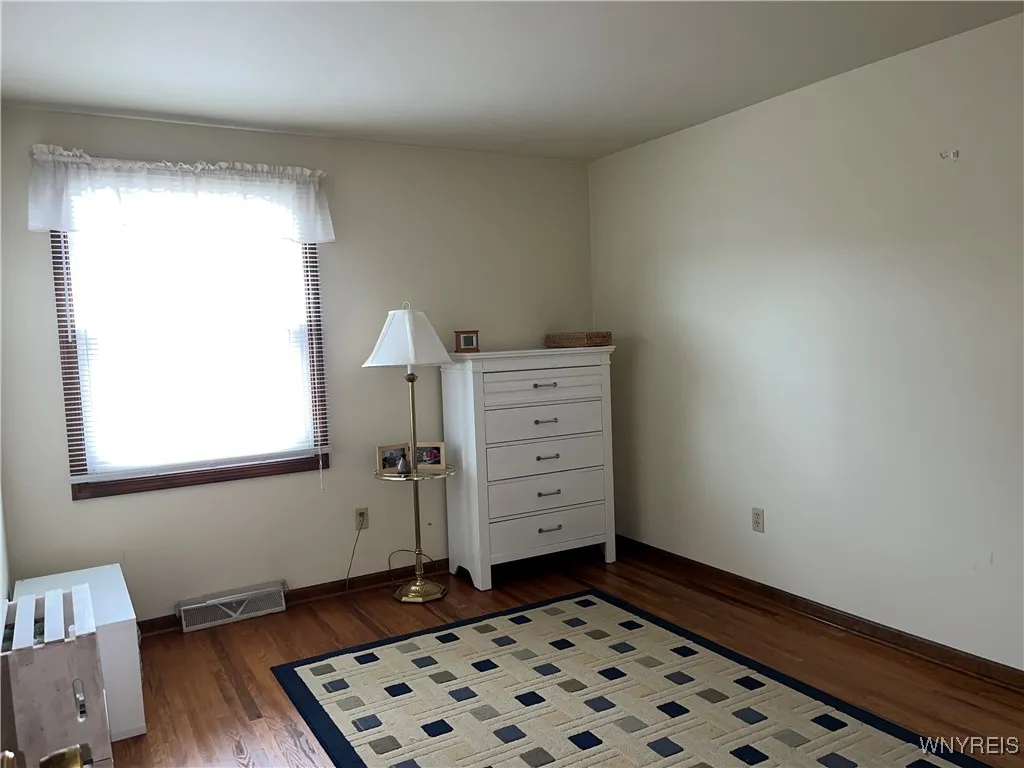 44 Morgott Avenue, West Seneca, New York 14224, West Seneca, New York 14224, 3 Bedrooms Bedrooms, 6 Rooms Rooms,1 BathroomBathrooms,Residential,For Sale,44 Morgott Avenue, West Seneca, New York 14224,0,B1650020