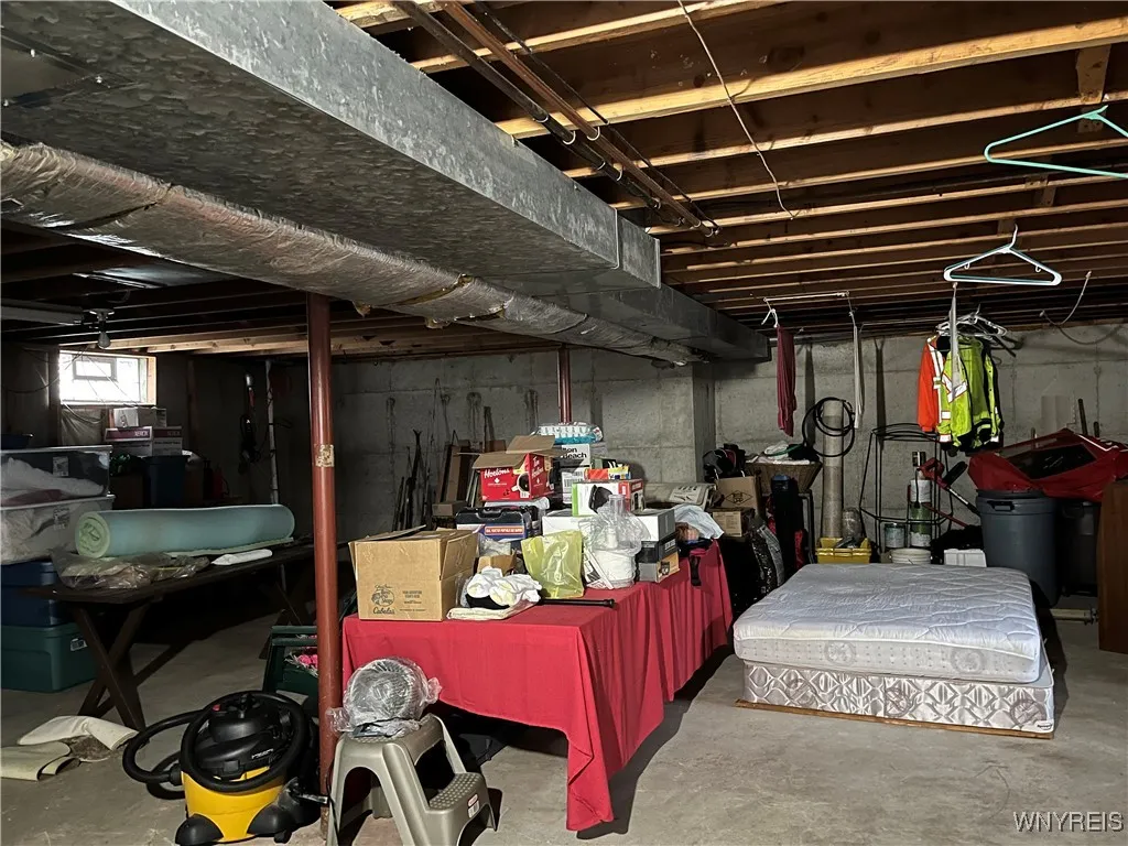 44 Morgott Avenue, West Seneca, New York 14224, West Seneca, New York 14224, 3 Bedrooms Bedrooms, 6 Rooms Rooms,1 BathroomBathrooms,Residential,For Sale,44 Morgott Avenue, West Seneca, New York 14224,0,B1650020