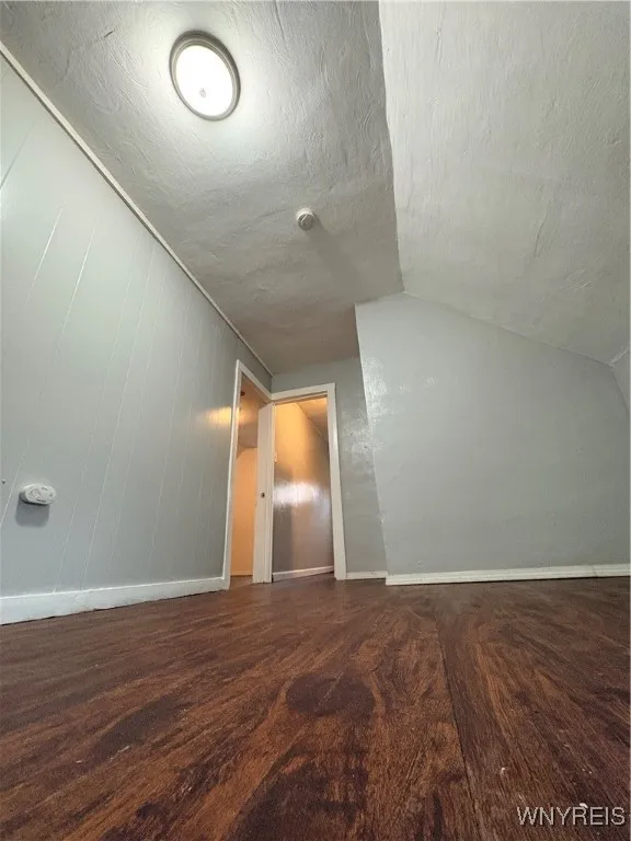 201 Lemon Street, Buffalo, New York 14204, Buffalo, New York 14204, 5 Bedrooms Bedrooms, 10 Rooms Rooms,1 BathroomBathrooms,Residential Lease,For Rent,201 Lemon Street, Buffalo, New York 14204,0,B1649921