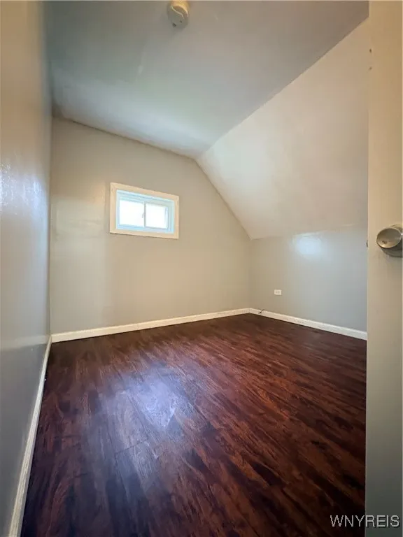 201 Lemon Street, Buffalo, New York 14204, Buffalo, New York 14204, 5 Bedrooms Bedrooms, 10 Rooms Rooms,1 BathroomBathrooms,Residential Lease,For Rent,201 Lemon Street, Buffalo, New York 14204,0,B1649921