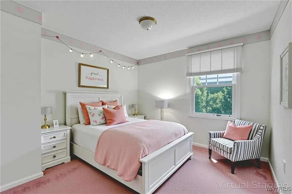 5007 Overlook Point, Hamburg, New York 14075, Hamburg, New York 14075, 4 Bedrooms Bedrooms, 8 Rooms Rooms,1 BathroomBathrooms,Residential,For Sale,5007 Overlook Point, Hamburg, New York 14075,0,B1650046