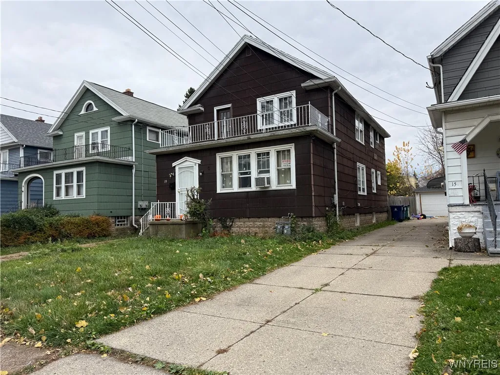 19 Dunlop Avenue, Buffalo, New York 14215, Buffalo, New York 14215, 5 Bedrooms Bedrooms, ,2 BathroomsBathrooms,Residential,Closed,19 Dunlop Avenue, Buffalo, New York 14215,0,B1649187