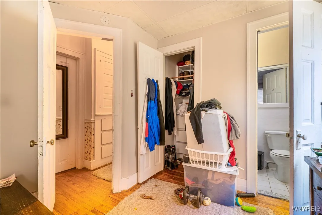 467 Norwood Avenue, Buffalo, New York 14222, Buffalo, New York 14222, 5 Bedrooms Bedrooms, ,Multi Family,For Sale,467 Norwood Avenue, Buffalo, New York 14222,0,B1650108