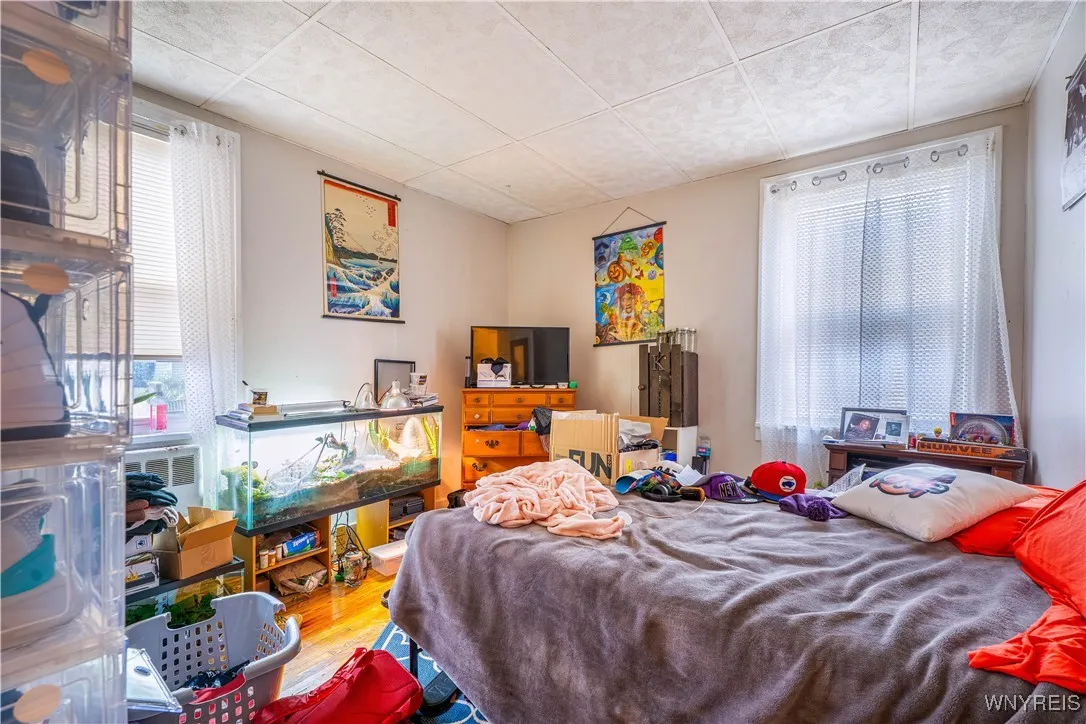 467 Norwood Avenue, Buffalo, New York 14222, Buffalo, New York 14222, 5 Bedrooms Bedrooms, ,Multi Family,For Sale,467 Norwood Avenue, Buffalo, New York 14222,0,B1650108