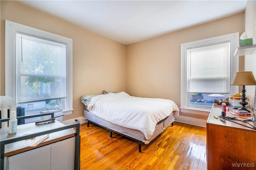 467 Norwood Avenue, Buffalo, New York 14222, Buffalo, New York 14222, 5 Bedrooms Bedrooms, ,Multi Family,For Sale,467 Norwood Avenue, Buffalo, New York 14222,0,B1650108