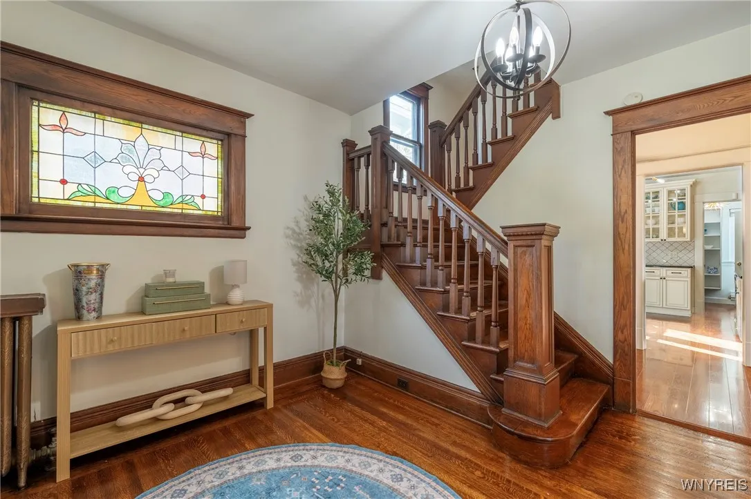 72 University Avenue, Buffalo, New York 14214, Buffalo, New York 14214, 4 Bedrooms Bedrooms, 9 Rooms Rooms,2 BathroomsBathrooms,Residential,For Sale,72 University Avenue, Buffalo, New York 14214,0,B1650126