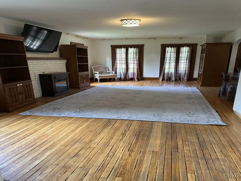 845 East Main Street, Aurora, New York 14052, Aurora, New York 14052, 4 Bedrooms Bedrooms, 8 Rooms Rooms,2 BathroomsBathrooms,Residential,Closed,845 East Main Street, Aurora, New York 14052,0,S1650148