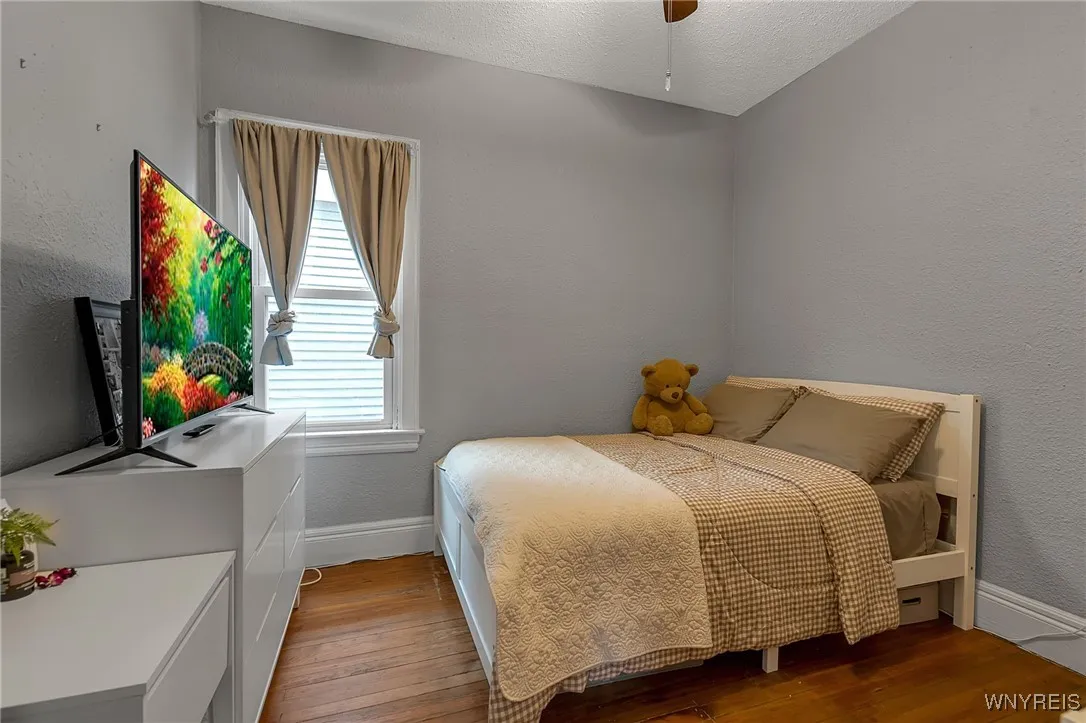 11 Hoyt Street, Buffalo, New York 14213, Buffalo, New York 14213, 8 Bedrooms Bedrooms, ,2 BathroomsBathrooms,Residential,For Sale,11 Hoyt Street, Buffalo, New York 14213,0,B1650075