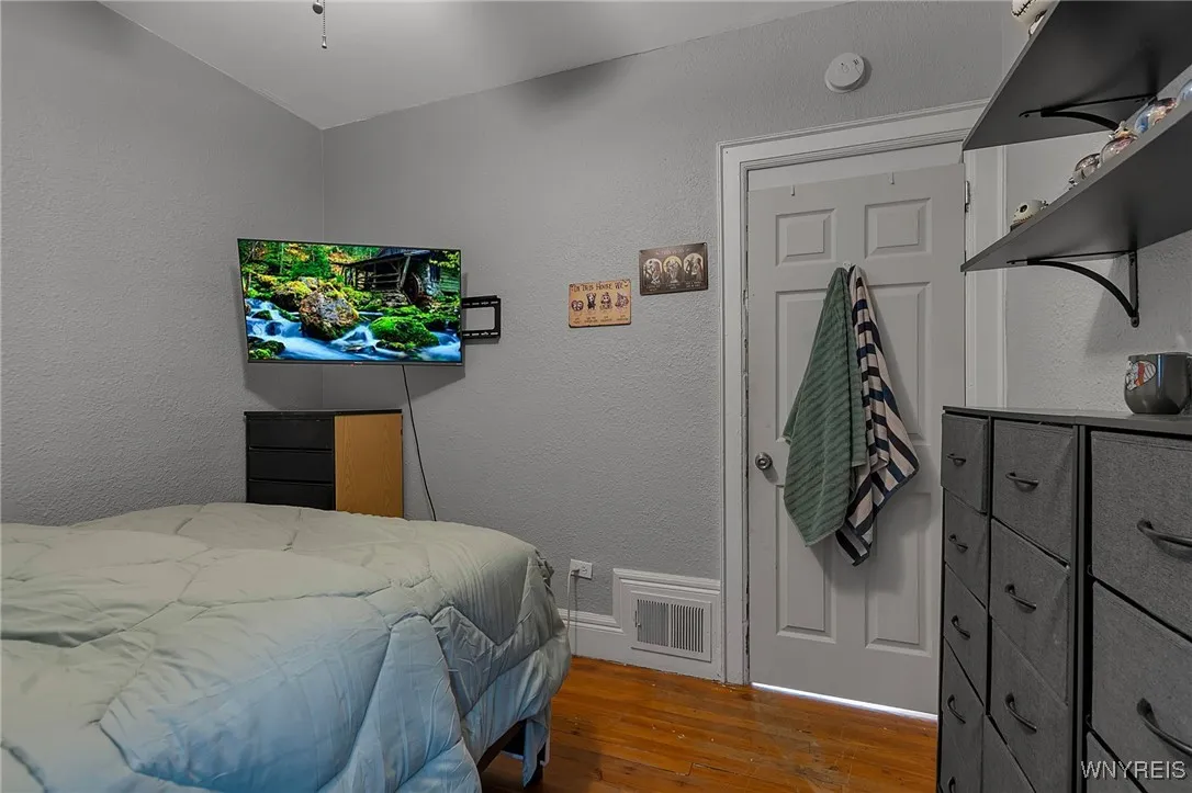 11 Hoyt Street, Buffalo, New York 14213, Buffalo, New York 14213, 8 Bedrooms Bedrooms, ,2 BathroomsBathrooms,Residential,For Sale,11 Hoyt Street, Buffalo, New York 14213,0,B1650075