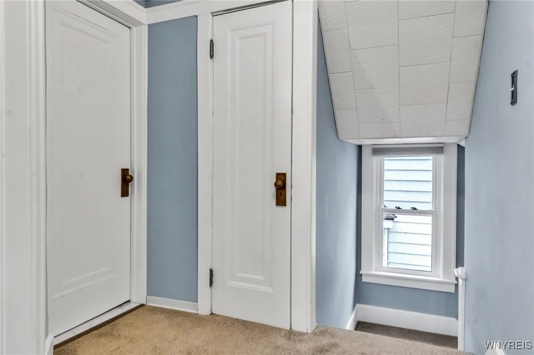 252 Shepard Avenue, Tonawanda, New York 14217, Tonawanda, New York 14217, 4 Bedrooms Bedrooms, 8 Rooms Rooms,2 BathroomsBathrooms,Residential,Closed,252 Shepard Avenue, Tonawanda, New York 14217,0,B1650106