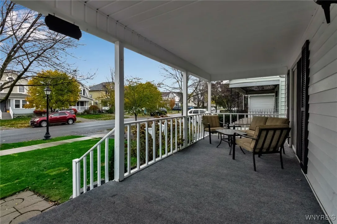 252 Shepard Avenue, Tonawanda, New York 14217, Tonawanda, New York 14217, 4 Bedrooms Bedrooms, 8 Rooms Rooms,2 BathroomsBathrooms,Residential,Closed,252 Shepard Avenue, Tonawanda, New York 14217,0,B1650106