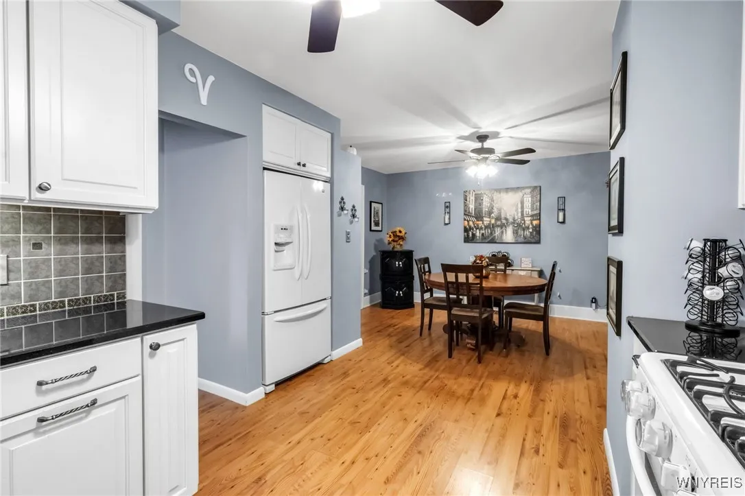 252 Shepard Avenue, Tonawanda, New York 14217, Tonawanda, New York 14217, 4 Bedrooms Bedrooms, 8 Rooms Rooms,2 BathroomsBathrooms,Residential,Closed,252 Shepard Avenue, Tonawanda, New York 14217,0,B1650106