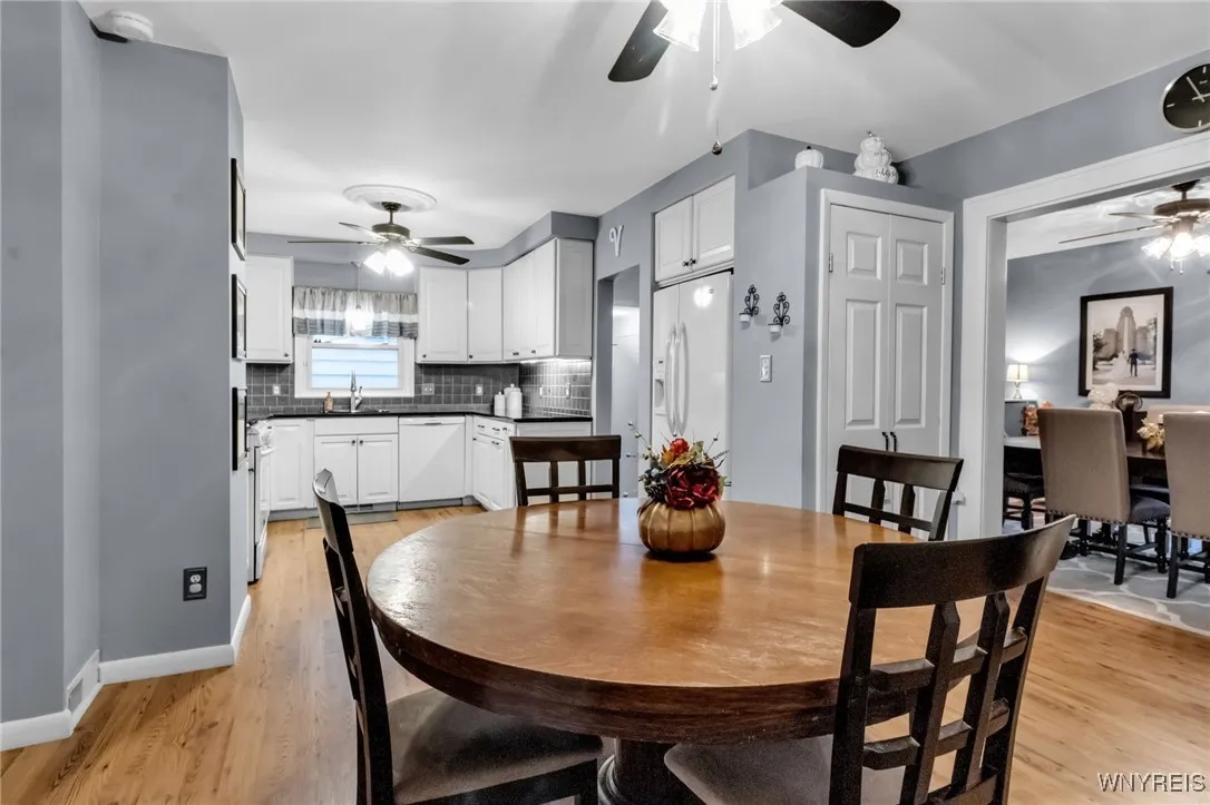 252 Shepard Avenue, Tonawanda, New York 14217, Tonawanda, New York 14217, 4 Bedrooms Bedrooms, 8 Rooms Rooms,2 BathroomsBathrooms,Residential,Closed,252 Shepard Avenue, Tonawanda, New York 14217,0,B1650106