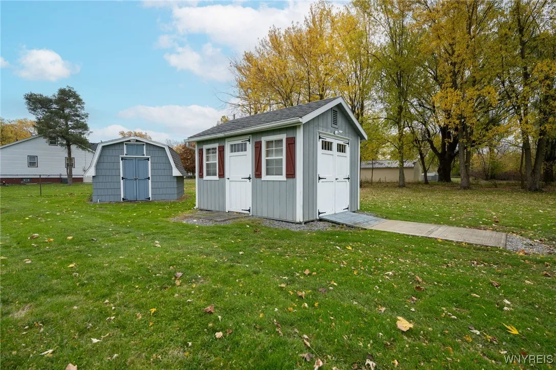 176 Steven Drive, Cheektowaga, New York 14227, Cheektowaga, New York 14227, 4 Bedrooms Bedrooms, 6 Rooms Rooms,1 BathroomBathrooms,Residential,For Sale,176 Steven Drive, Cheektowaga, New York 14227,0,B1650088