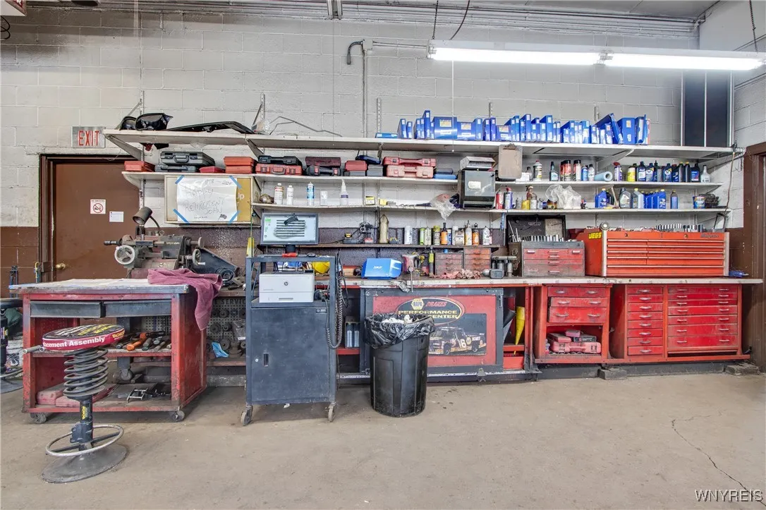 2230 Abbott Road, Lackawanna, New York 14218, Lackawanna, New York 14218, ,Commercial Sale,For Sale,2230 Abbott Road, Lackawanna, New York 14218,0,B1650172