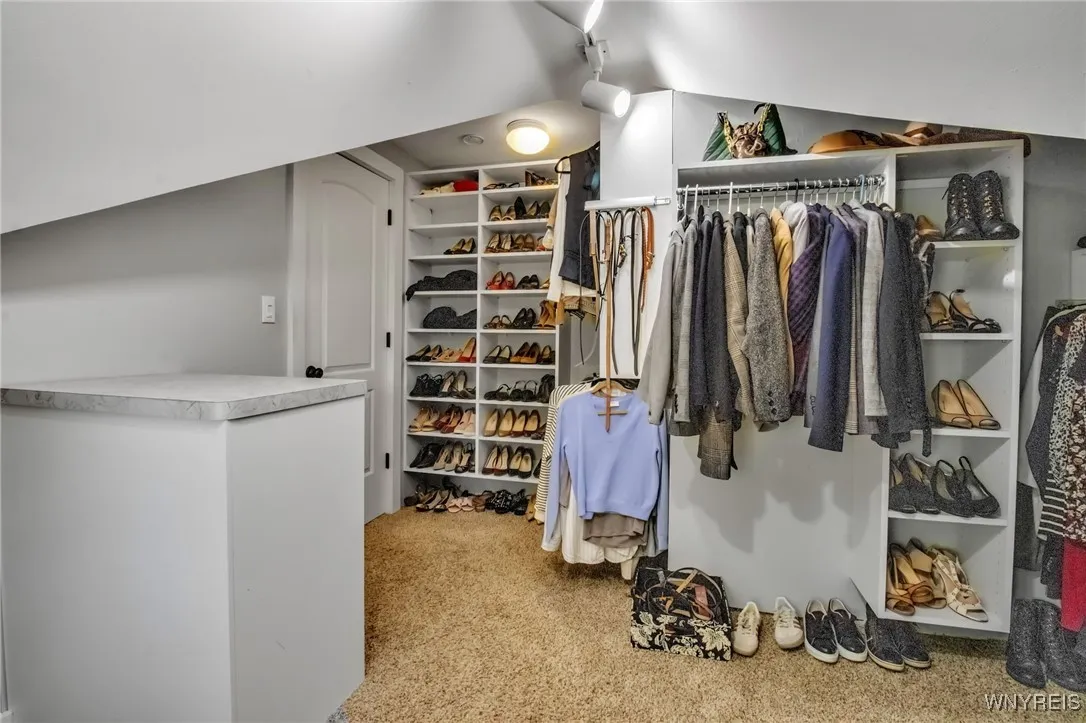 45 Arundel Road, Buffalo, New York 14216, Buffalo, New York 14216, 4 Bedrooms Bedrooms, 9 Rooms Rooms,2 BathroomsBathrooms,Residential,For Sale,45 Arundel Road, Buffalo, New York 14216,0,B1650213