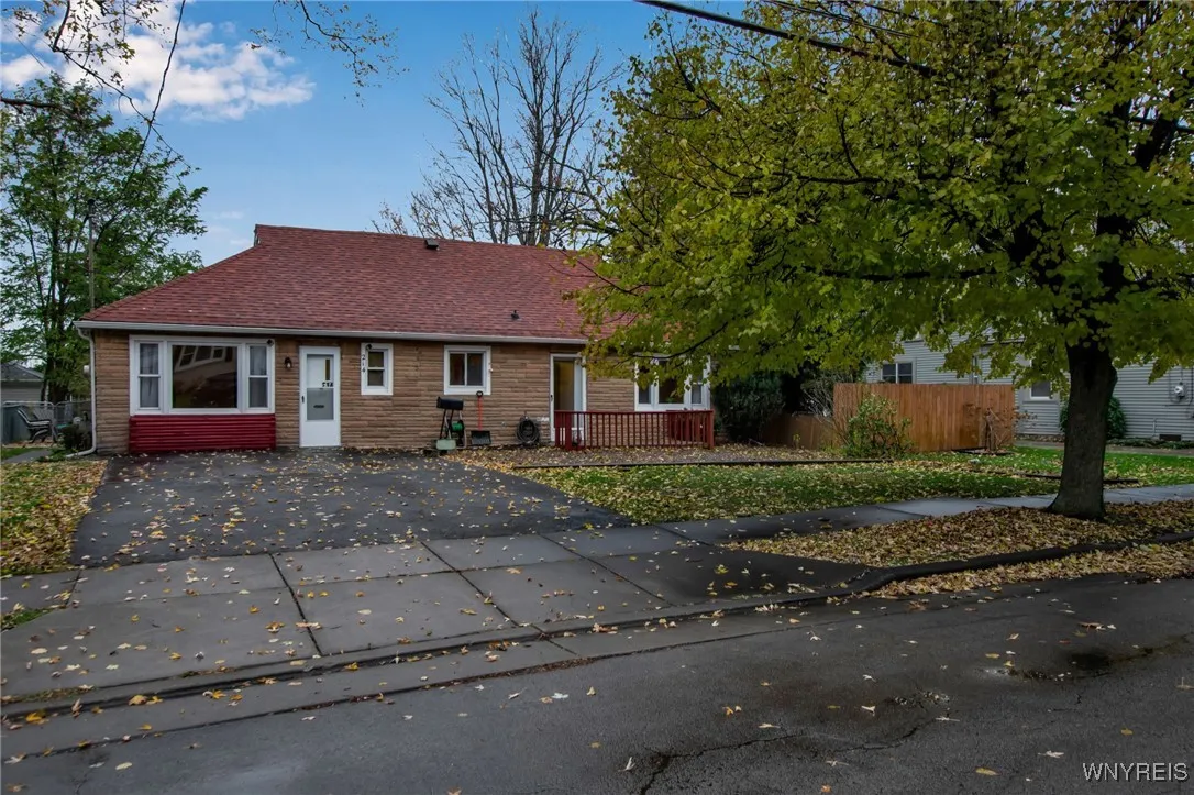 214 Aurora Avenue, West Seneca, New York 14224, West Seneca, New York 14224, 3 Bedrooms Bedrooms, 6 Rooms Rooms,1 BathroomBathrooms,Residential,For Sale,214 Aurora Avenue, West Seneca, New York 14224,0,B1648818