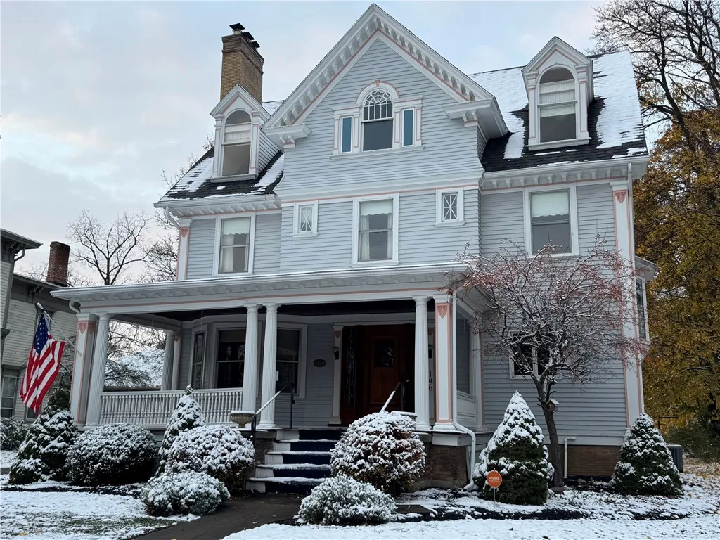 146 Gibson Street, Canandaigua City, New York 1442, Canandaigua City, New York 14424, 6 Bedrooms Bedrooms, 10 Rooms Rooms,3 BathroomsBathrooms,Residential,Closed,146 Gibson Street, Canandaigua City, New York 1442,0,R1646410
