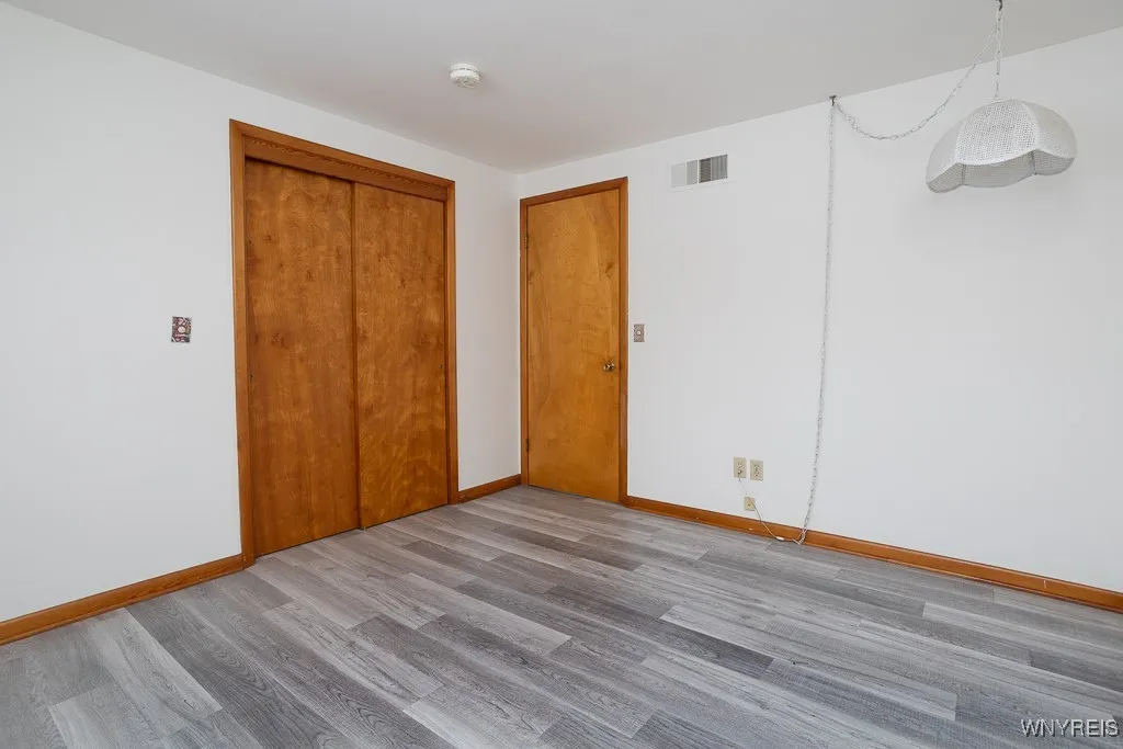 8115 Tonawanda Creek Road, Clarence, New York 1405, Clarence, New York 14051, 3 Bedrooms Bedrooms, 6 Rooms Rooms,1 BathroomBathrooms,Residential,For Sale,8115 Tonawanda Creek Road, Clarence, New York 1405,0,B1650241