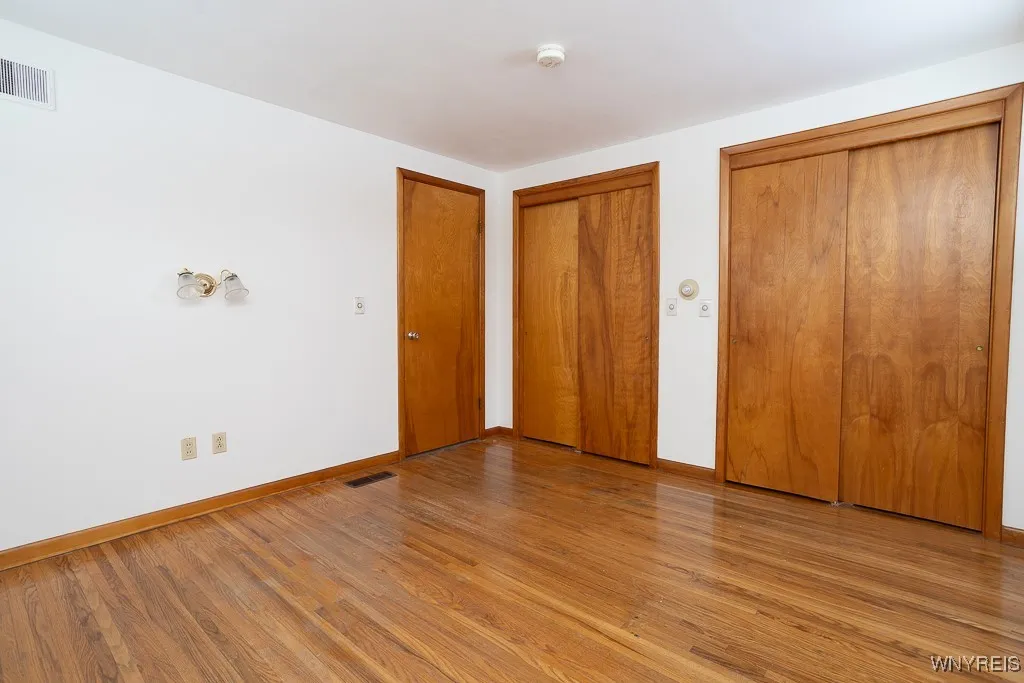 8115 Tonawanda Creek Road, Clarence, New York 1405, Clarence, New York 14051, 3 Bedrooms Bedrooms, 6 Rooms Rooms,1 BathroomBathrooms,Residential,For Sale,8115 Tonawanda Creek Road, Clarence, New York 1405,0,B1650241